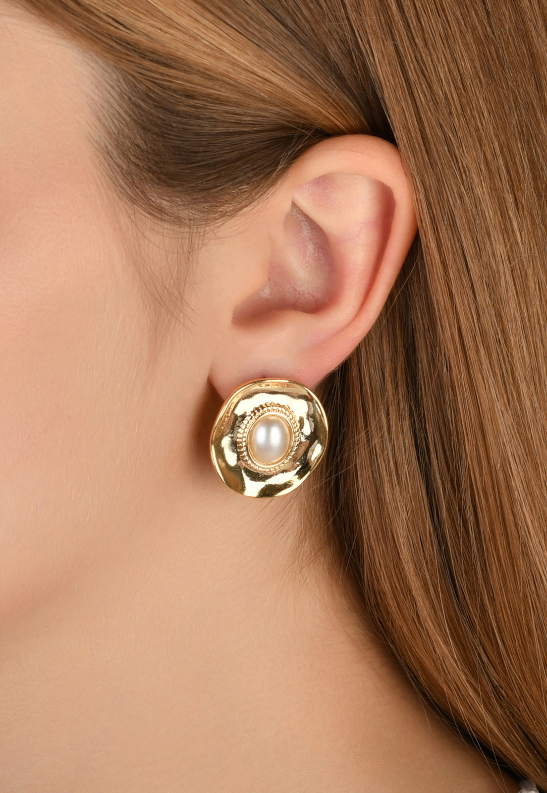 Brinco Semijoia Orgânico Com Pérola Banho Em Ouro 18k