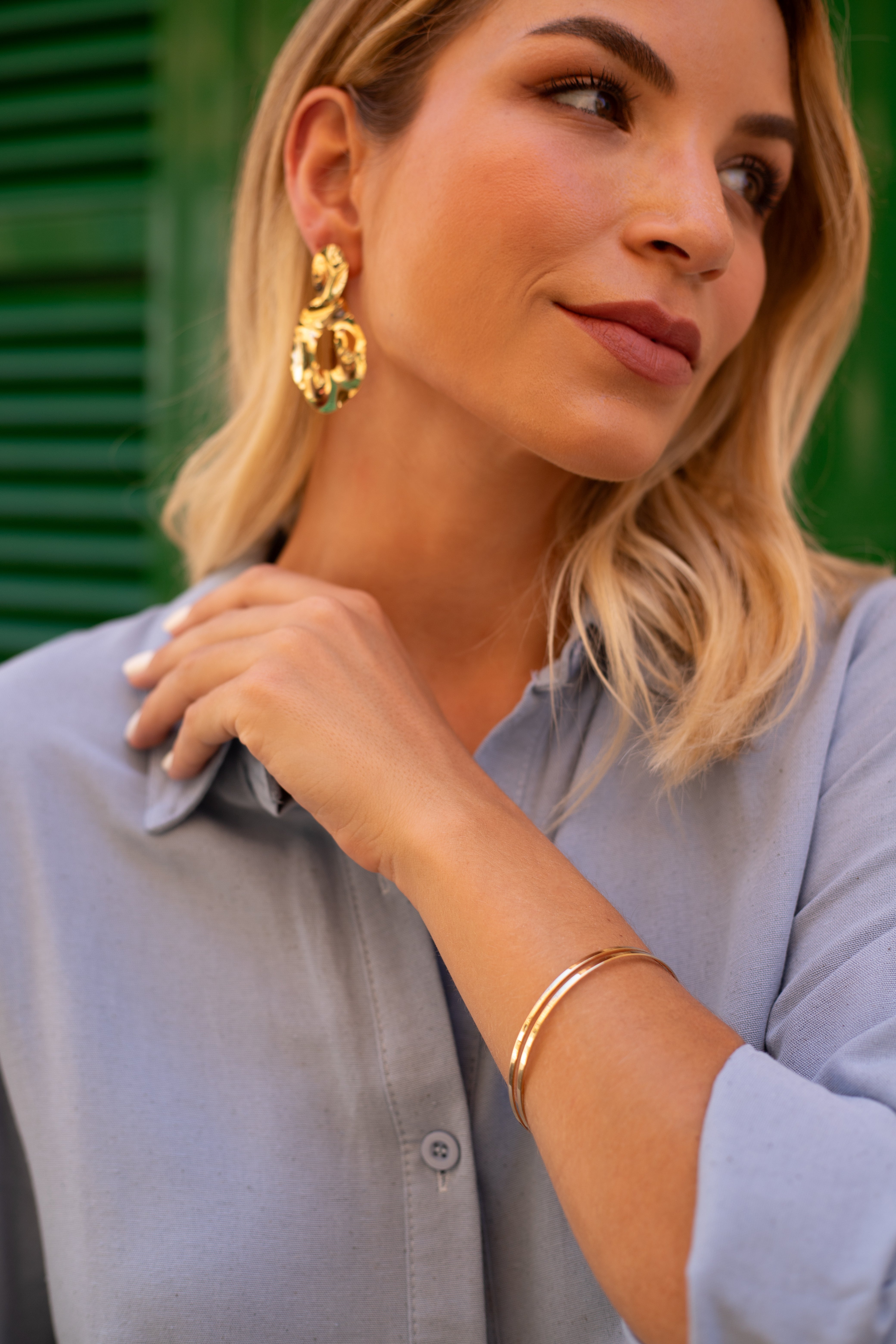 Bracelete Semijoia Fio Duplo Liso Polido Banhado a Ouro 18k