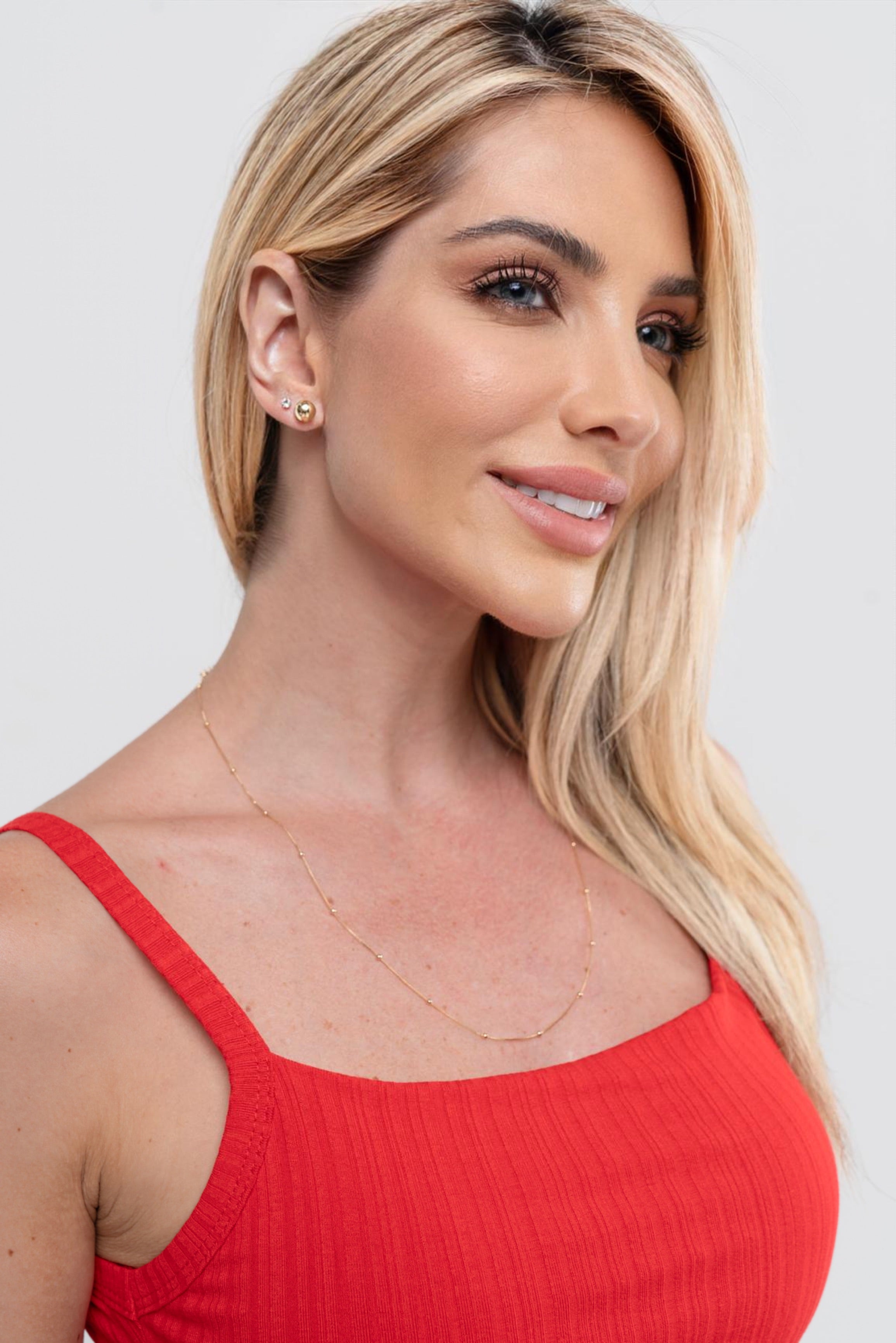 Colar Semijoia Com Mini Bolinhas Douradas Banhado a Ouro 18k